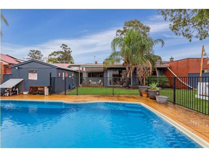 4 The Crescent, Edwardstown SA 5039