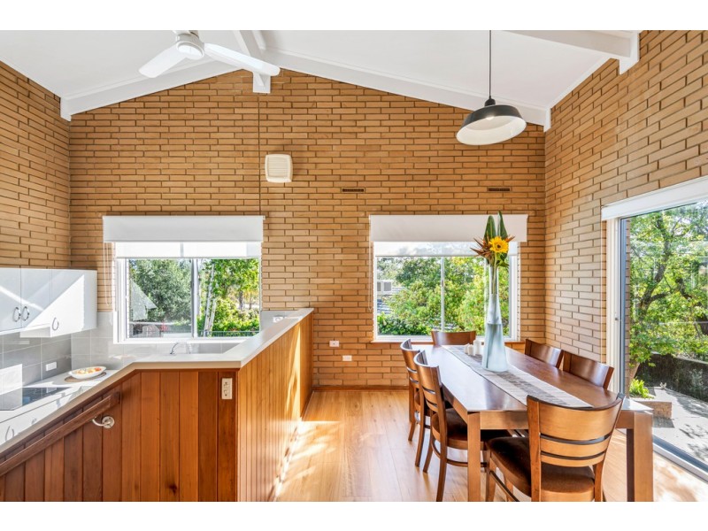 24 Grandview Drive, Pasadena SA 5042