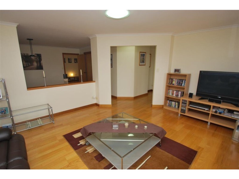 4 Lakeview Close, Woodcroft SA 5162