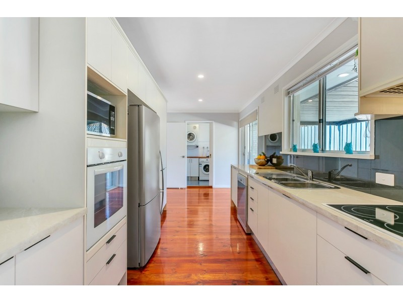 36 Parklands Crescent, Reynella SA 5161