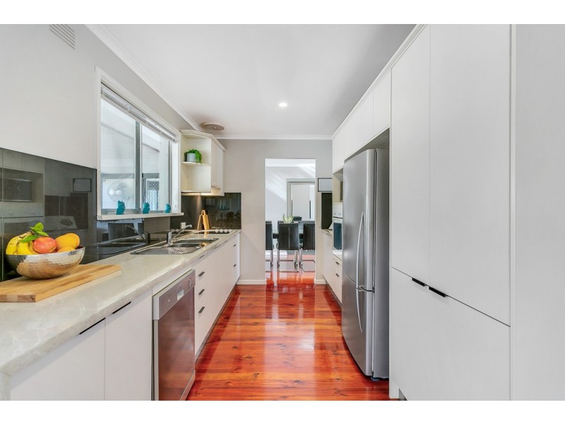 36 Parklands Crescent, Reynella SA 5161