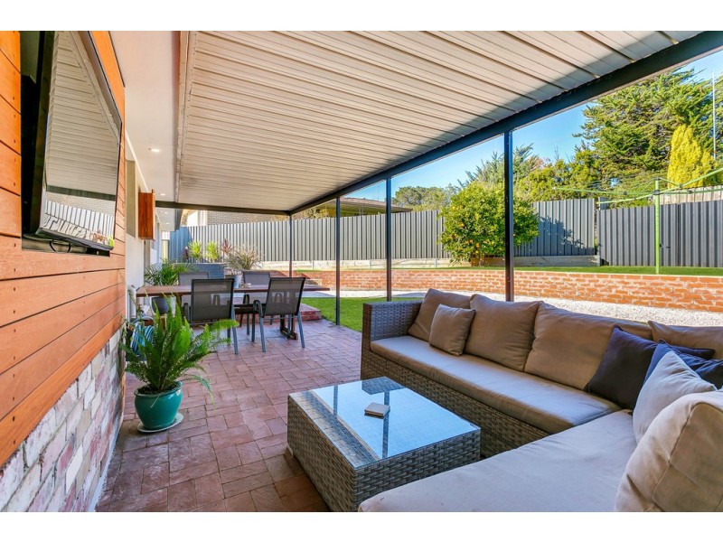 36 Parklands Crescent, Reynella SA 5161