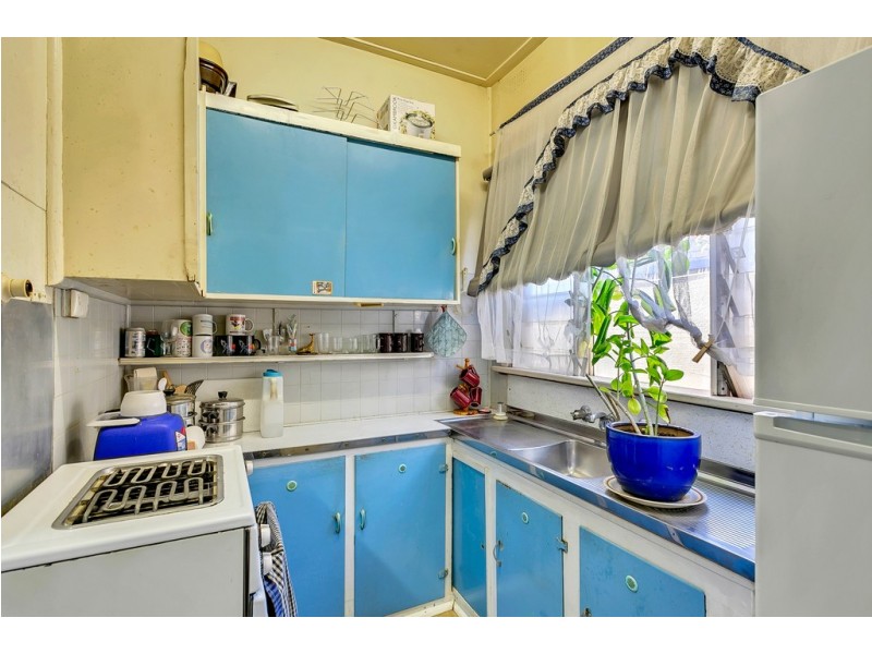 11 Seymour Terrace, Ascot Park SA 5043