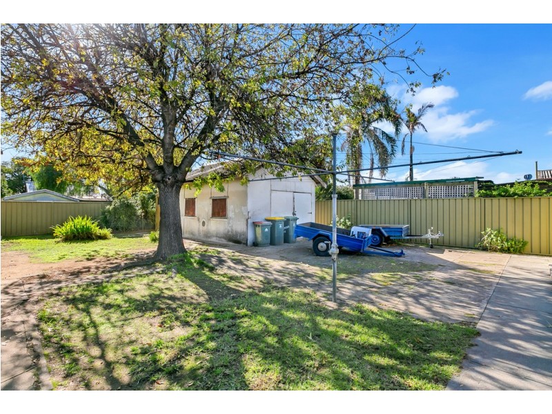 11 Seymour Terrace, Ascot Park SA 5043