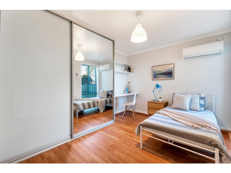 16 Manoora Drive, Hallett Cove SA 5158