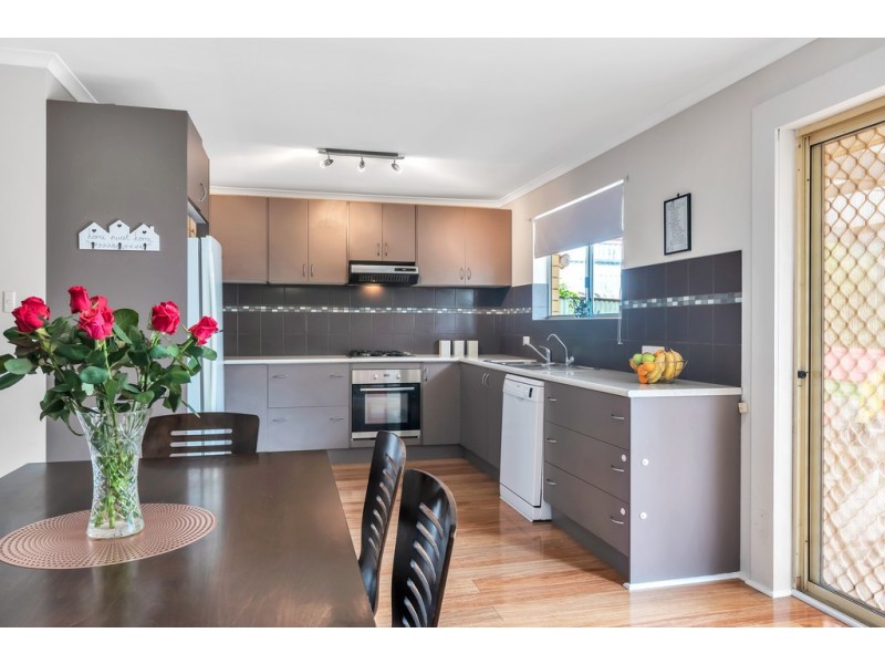 60 Scottsglade Road, Christie Downs SA 5164