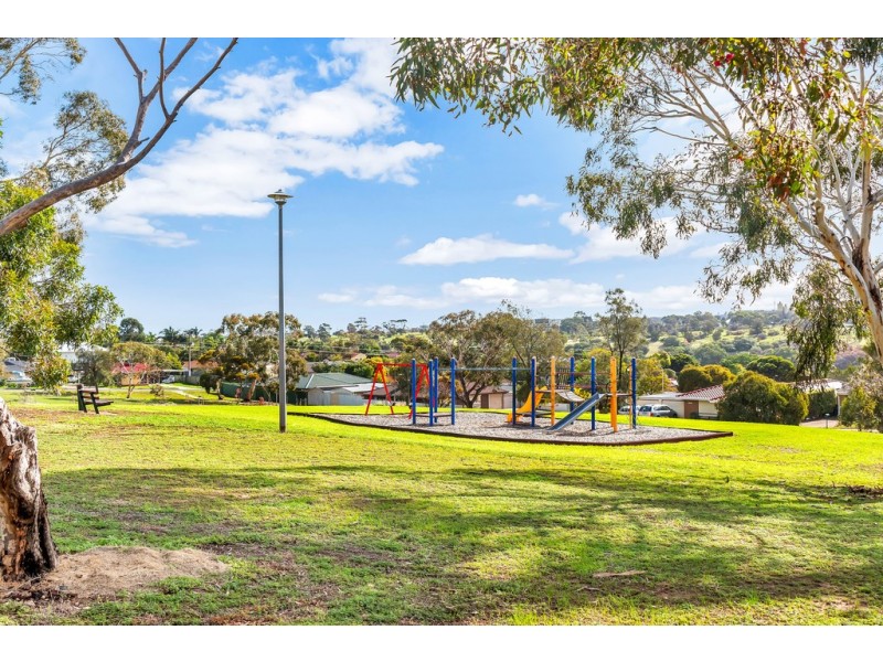 60 Scottsglade Road, Christie Downs SA 5164