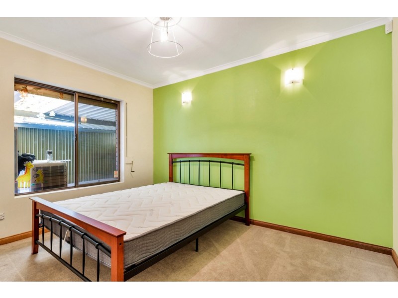 40 Cedar Avenue, Royal Park SA 5014