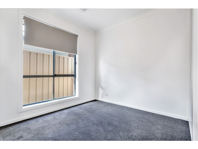 15 Trott Grove, Oaklands Park SA 5046