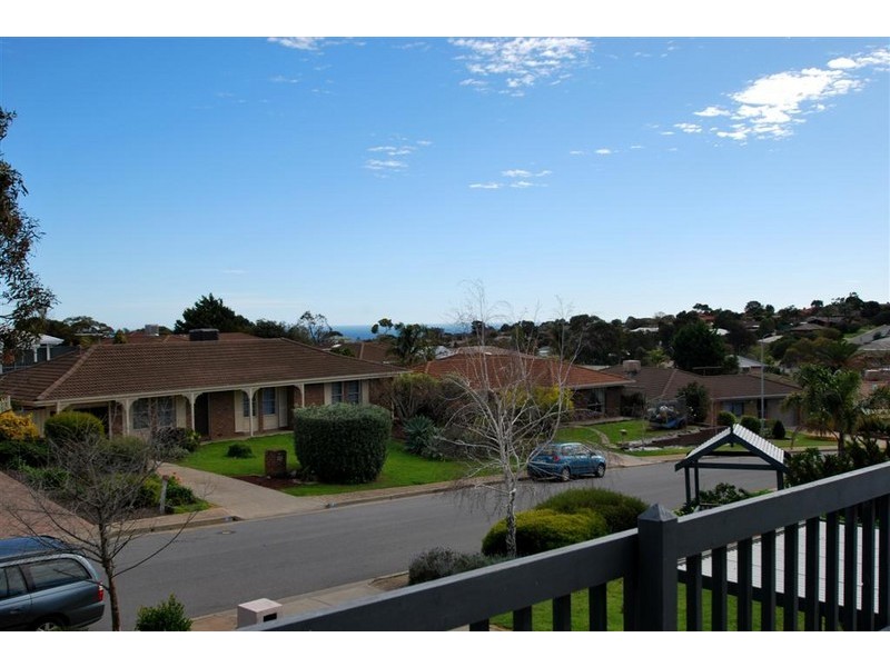 4 Camille Street, Hallett Cove SA 5158