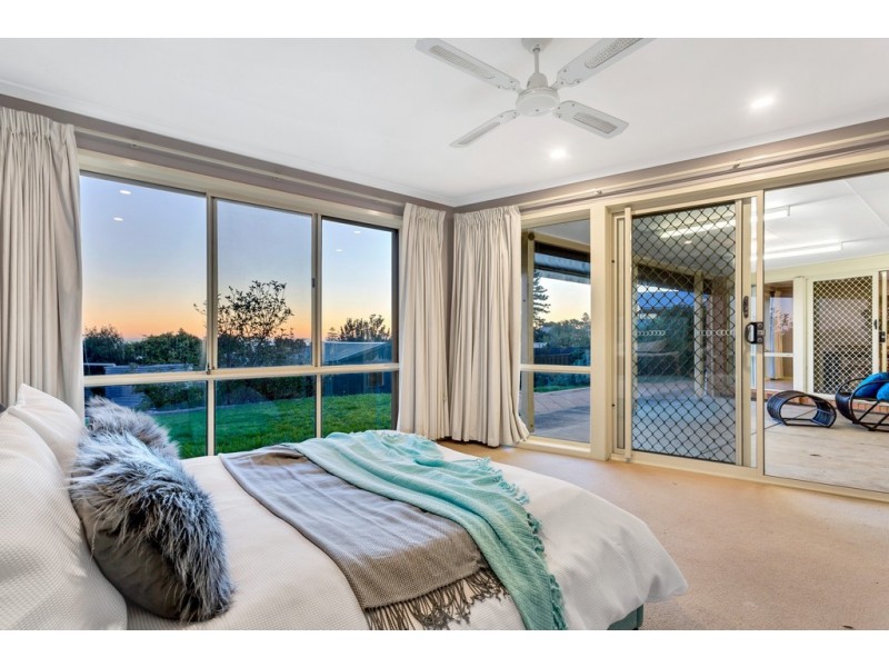 54 Second Avenue, Moana SA 5169