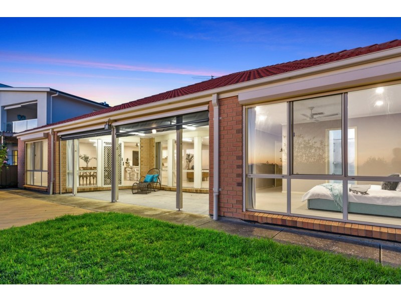 54 Second Avenue, Moana SA 5169