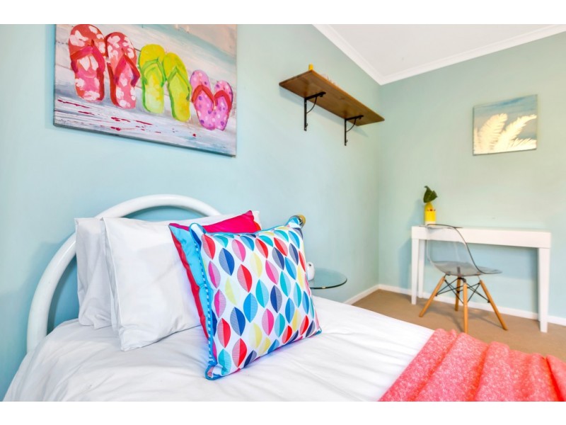 54 Second Avenue, Moana SA 5169