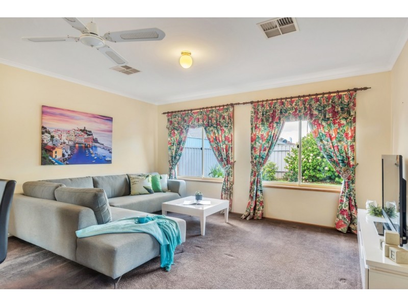 6 Oak Street, Seaford SA 5169