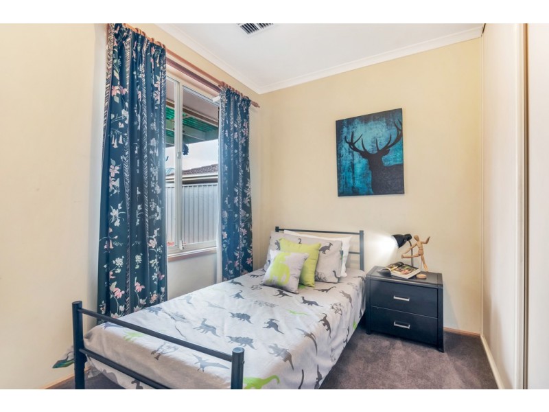 6 Oak Street, Seaford SA 5169