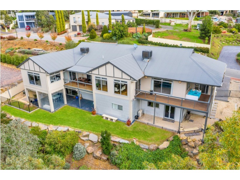 16 Scenic Court, Chandlers Hill SA 5159