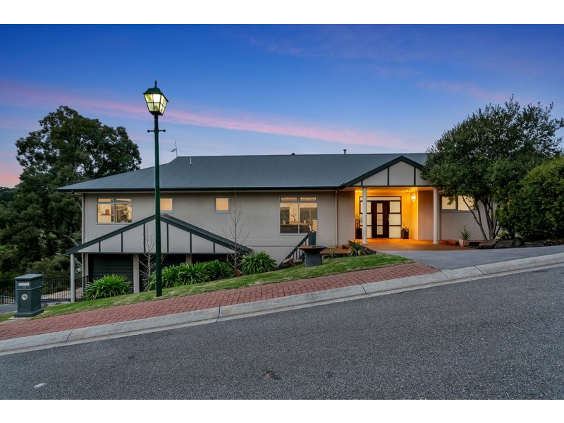 16 Scenic Court, Chandlers Hill SA 5159