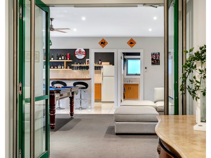 16 Scenic Court, Chandlers Hill SA 5159