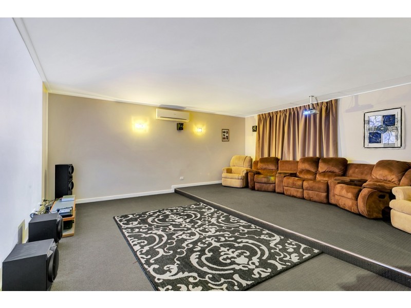 16 Scenic Court, Chandlers Hill SA 5159