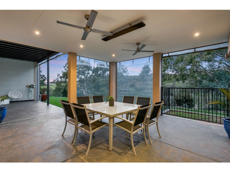 16 Scenic Court, Chandlers Hill SA 5159