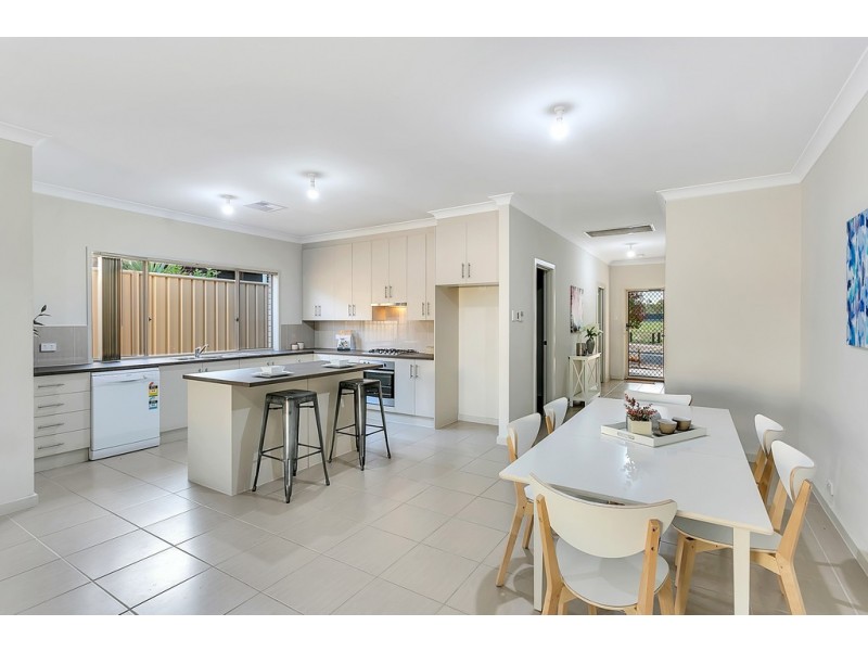 10 Cordage Court, Seaford Meadows SA 5169