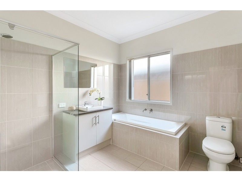 10 Cordage Court, Seaford Meadows SA 5169