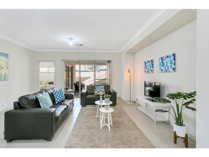 10 Cordage Court, Seaford Meadows SA 5169