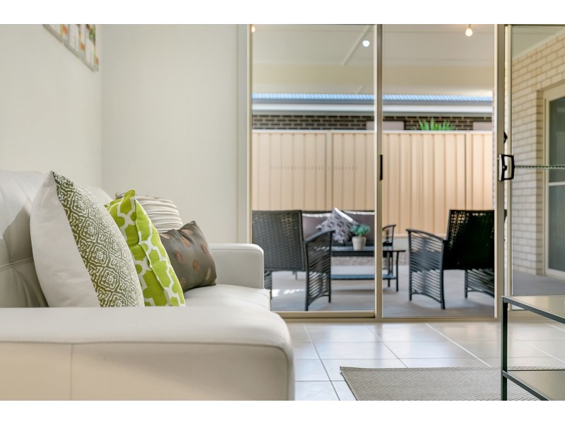 10 Cordage Court, Seaford Meadows SA 5169