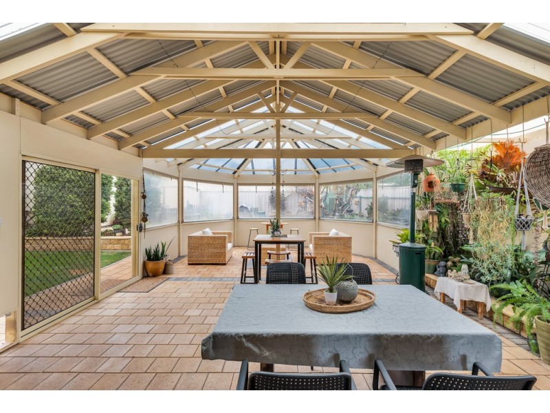 1 Corbyn Court, Moana SA 5169