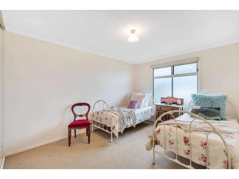 1 Corbyn Court, Moana SA 5169