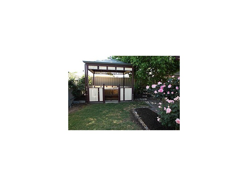 4 Mildara Close, Woodcroft SA 5162