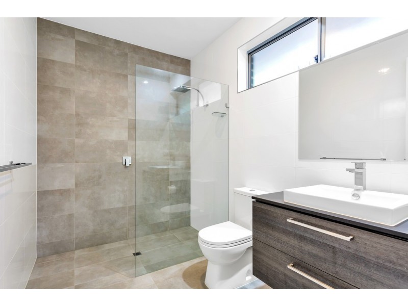 26A Dryden Road, Black Forest SA 5035