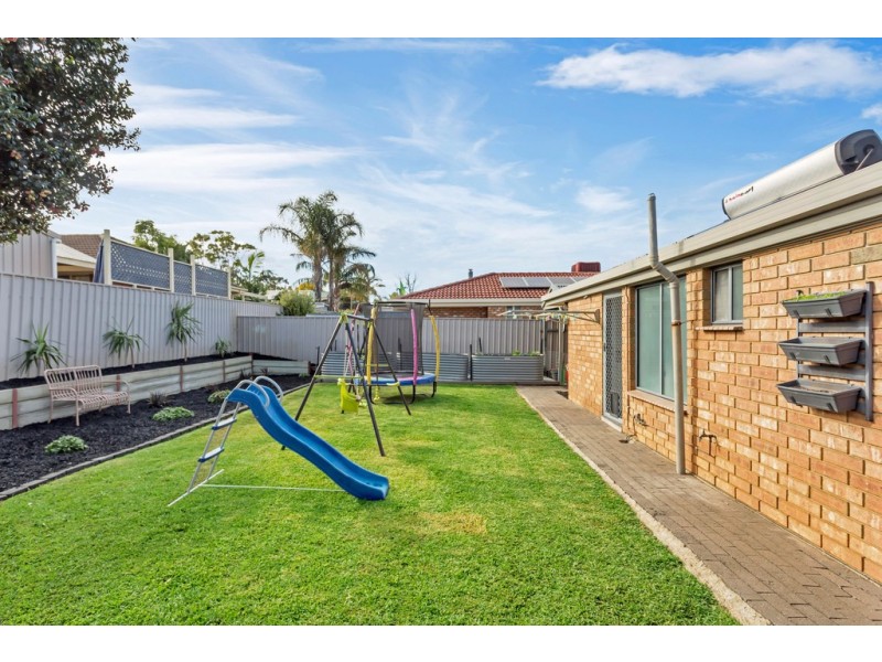 27 Whittaker Avenue, Old Reynella SA 5161