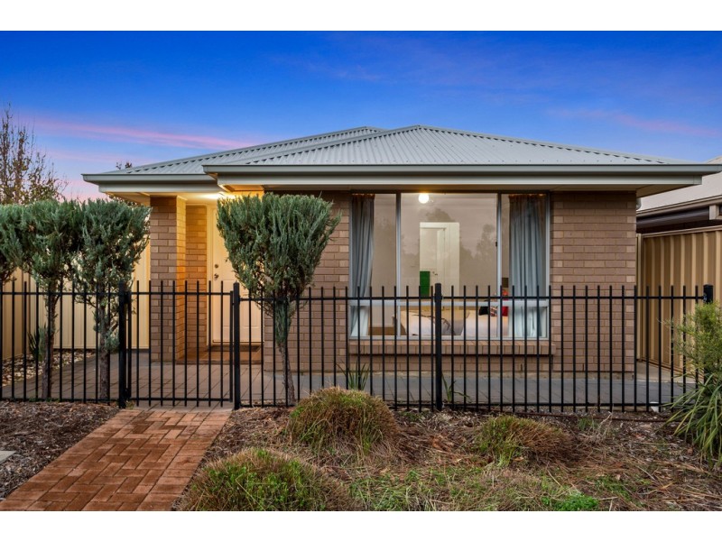 2 Silver Lane, Seaford Meadows SA 5169