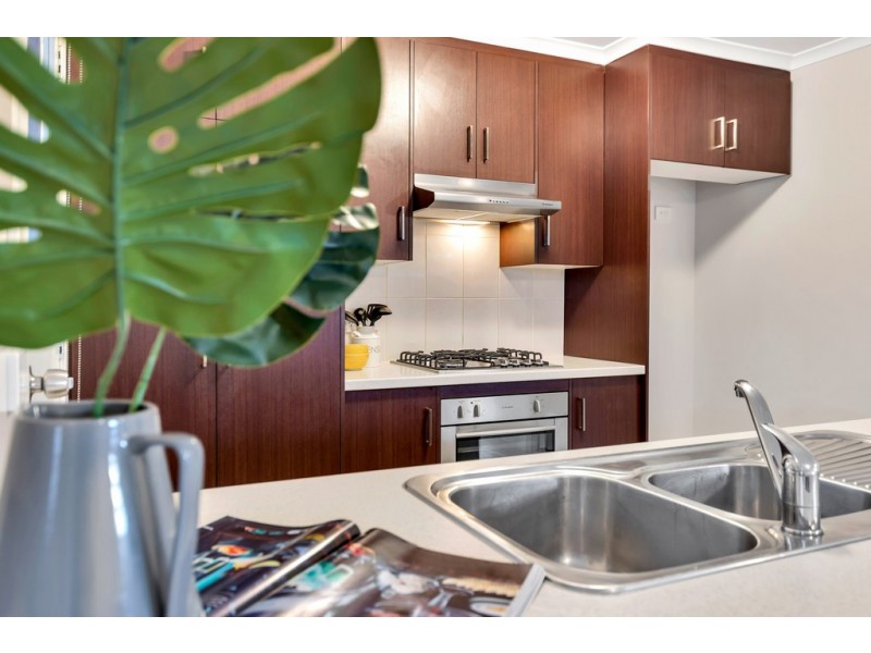 2 Silver Lane, Seaford Meadows SA 5169