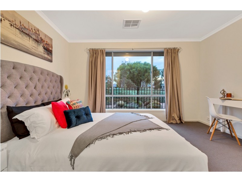 2 Silver Lane, Seaford Meadows SA 5169