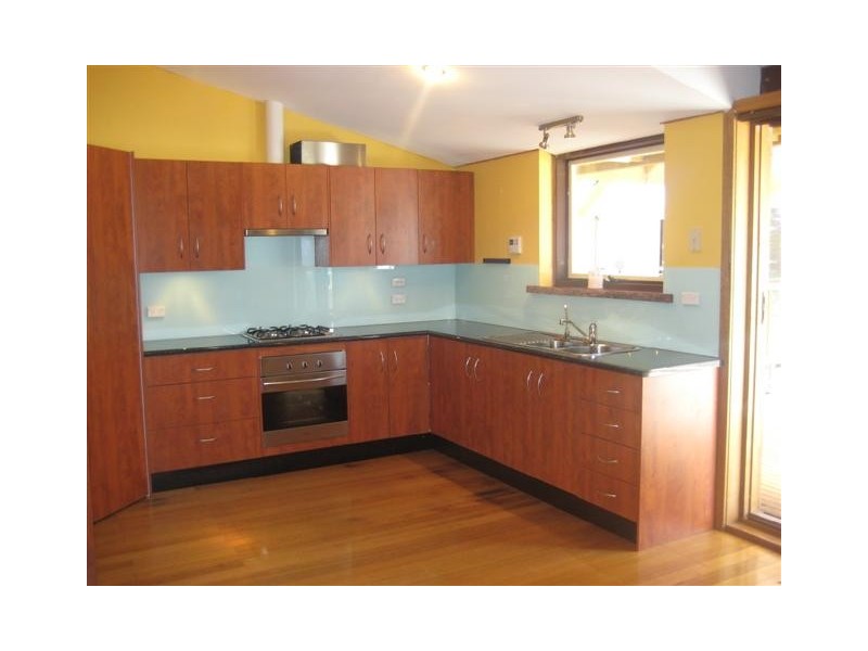 21 Glenloth Dr, Happy Valley SA 5159