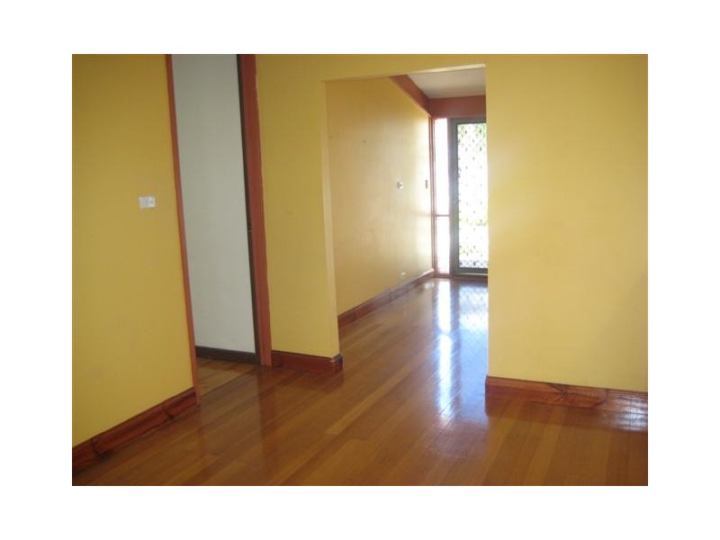 21 Glenloth Dr, Happy Valley SA 5159