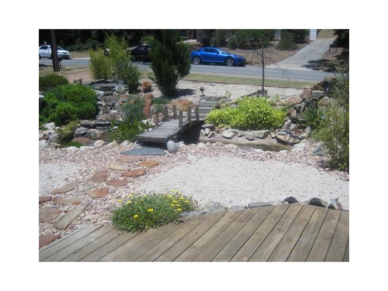 21 Glenloth Dr, Happy Valley SA 5159