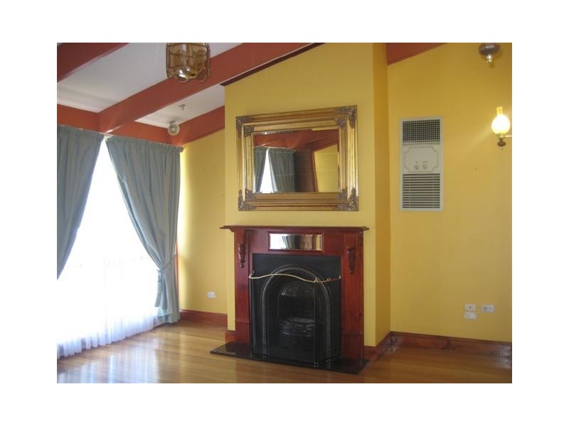 21 Glenloth Dr, Happy Valley SA 5159