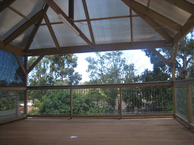 21 Glenloth Dr, Happy Valley SA 5159