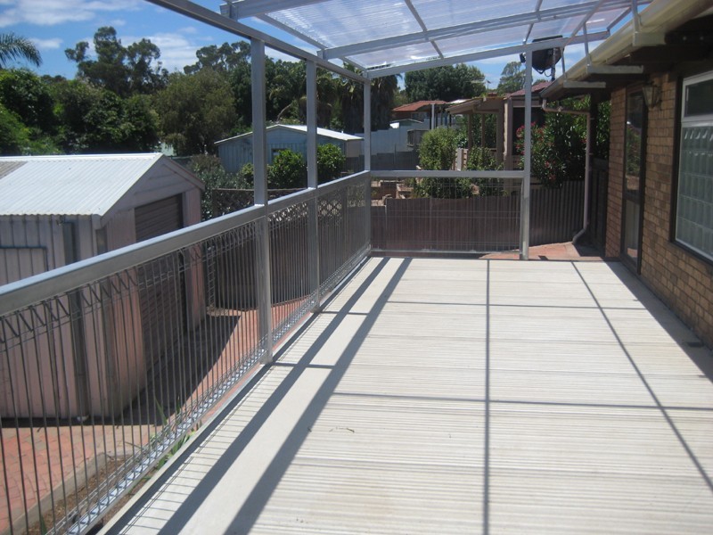 21 Glenloth Dr, Happy Valley SA 5159