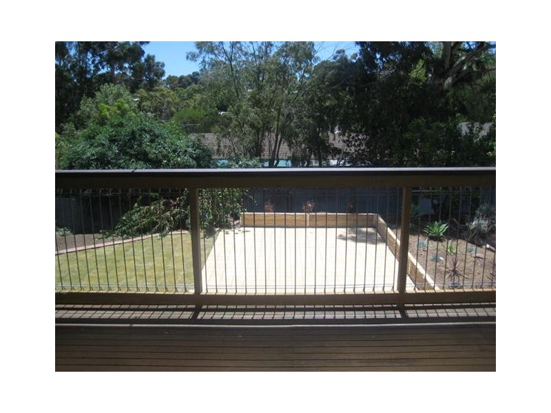 21 Glenloth Dr, Happy Valley SA 5159