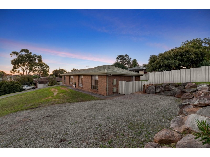 29 Magnolia Avenue, Happy Valley SA 5159