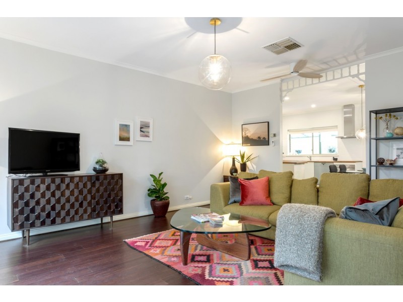 8/11 Thomas Drive, Happy Valley SA 5159