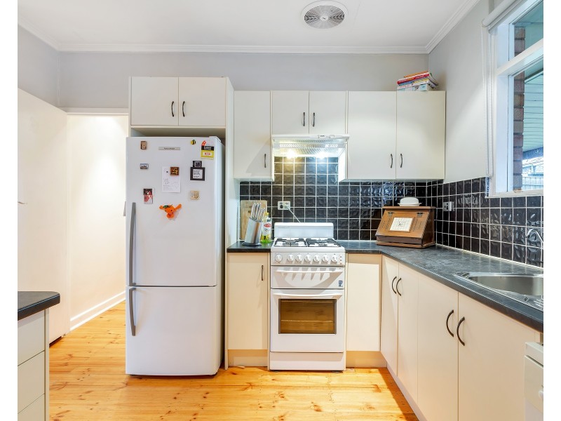 20 Jarrad Road, Happy Valley SA 5159