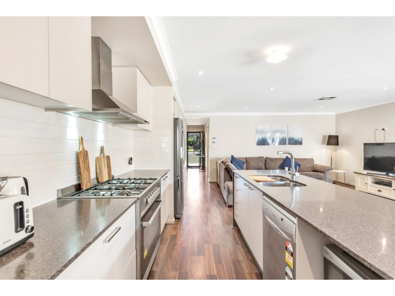 16 Baanga Road, Morphett Vale SA 5162