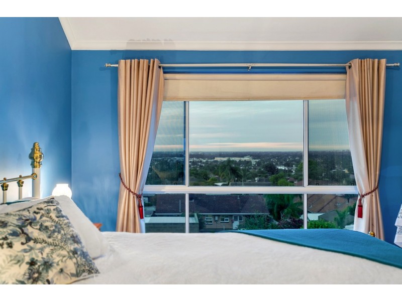 10 Grand View Drive, Seacombe Heights SA 5047