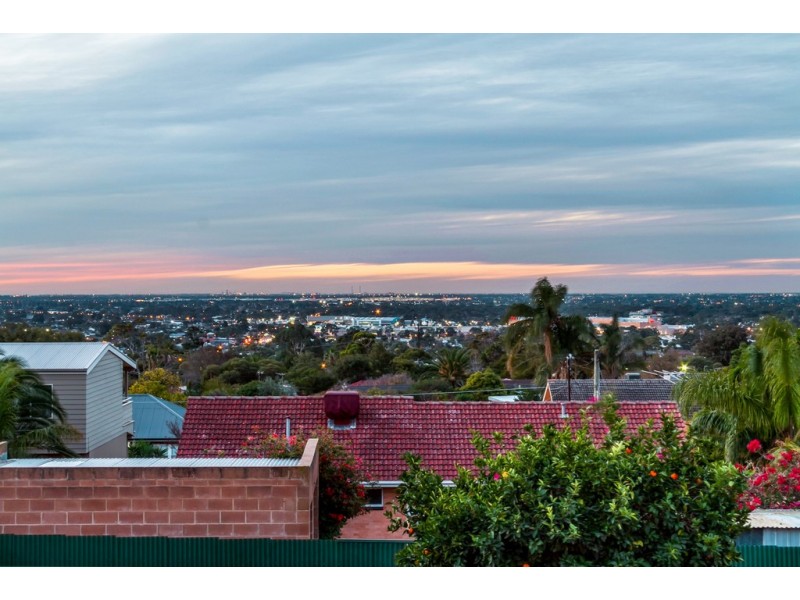 10 Grand View Drive, Seacombe Heights SA 5047