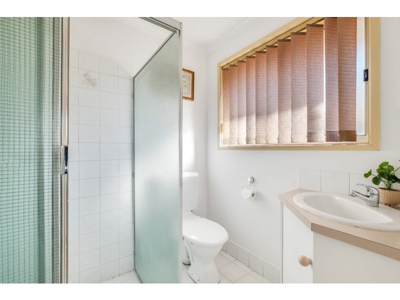 5 Anita Court, Woodcroft SA 5162